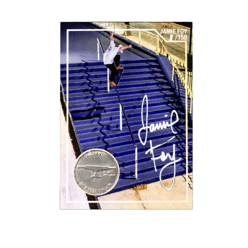 Explore the photograph, autograph, relic and edition on Jamie Foy’s card